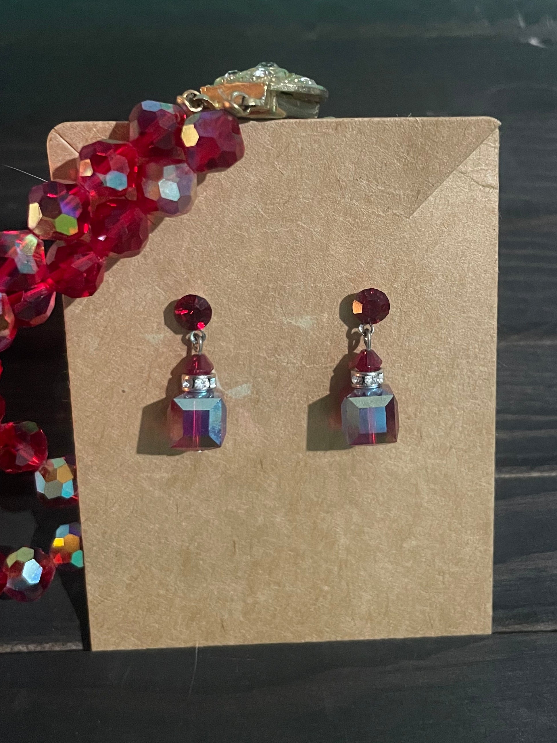 Red square earrings with bracelet